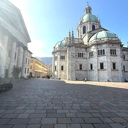 Comoluxhouse- Intero Appartamento Exteriör bild