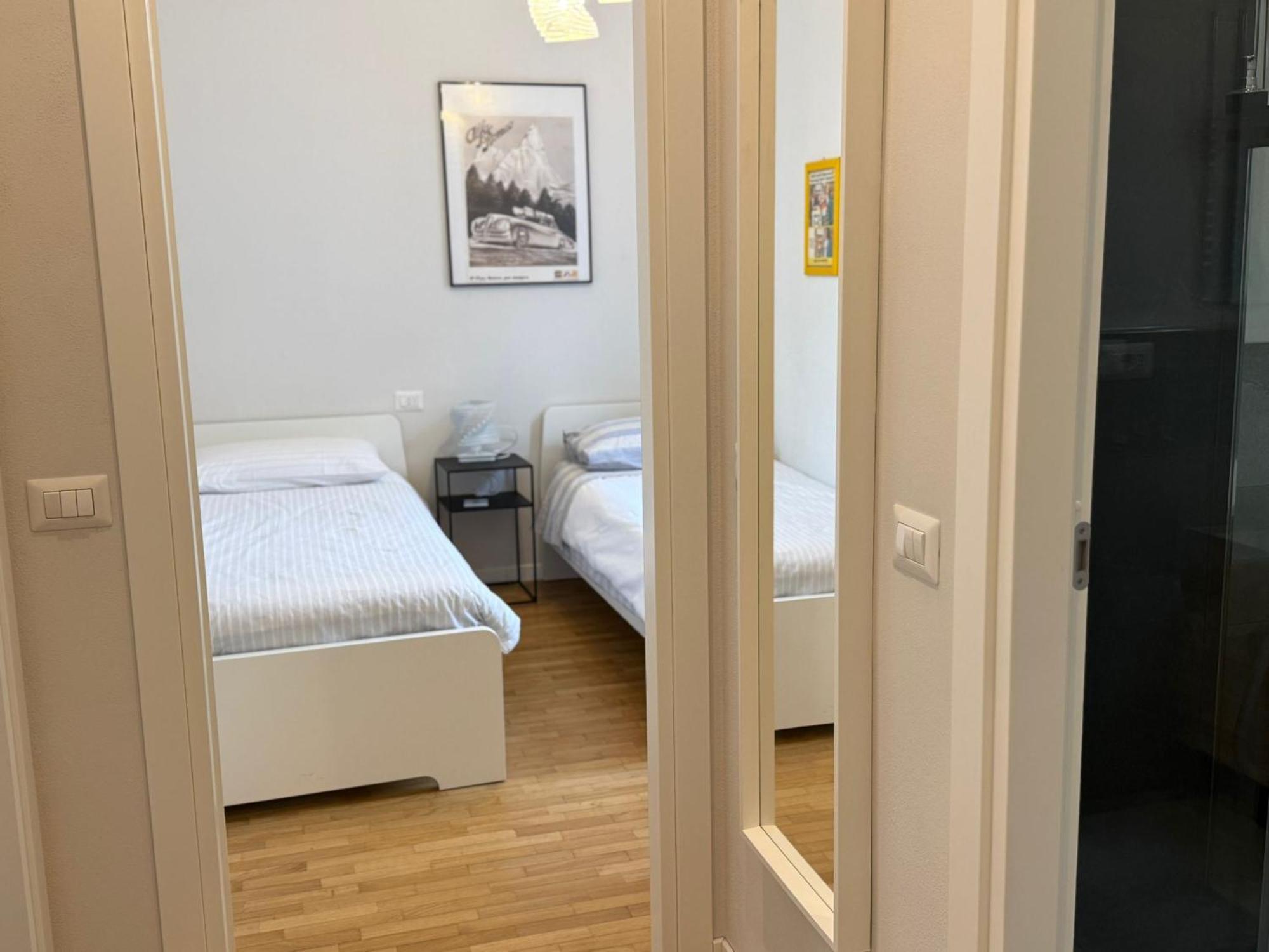 Comoluxhouse- Intero Appartamento Exteriör bild