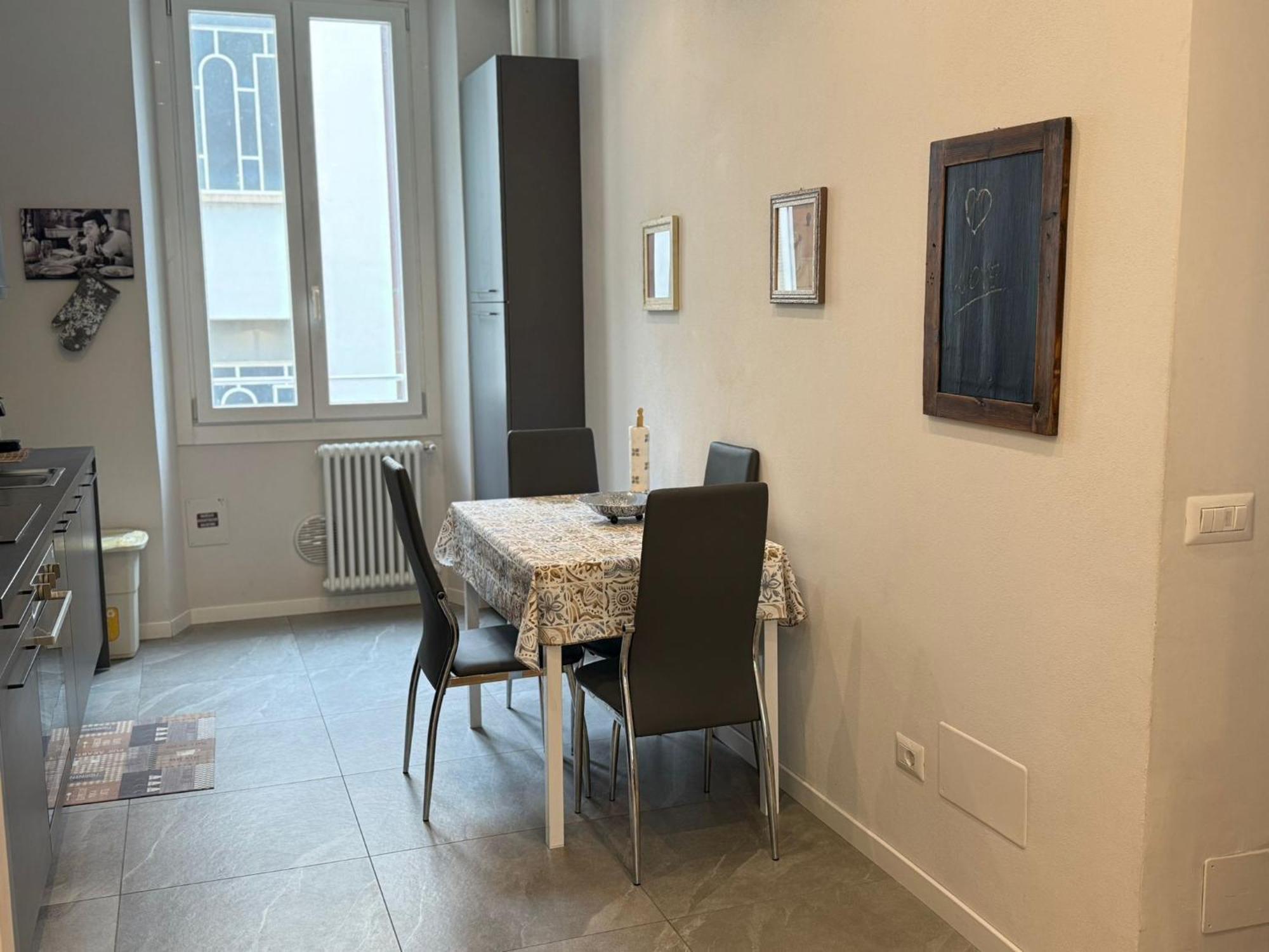 Comoluxhouse- Intero Appartamento Exteriör bild
